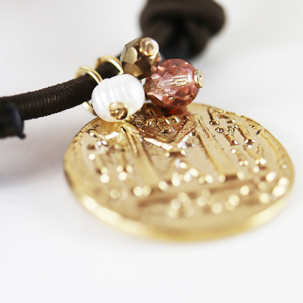 Collar corto moneda Auriga