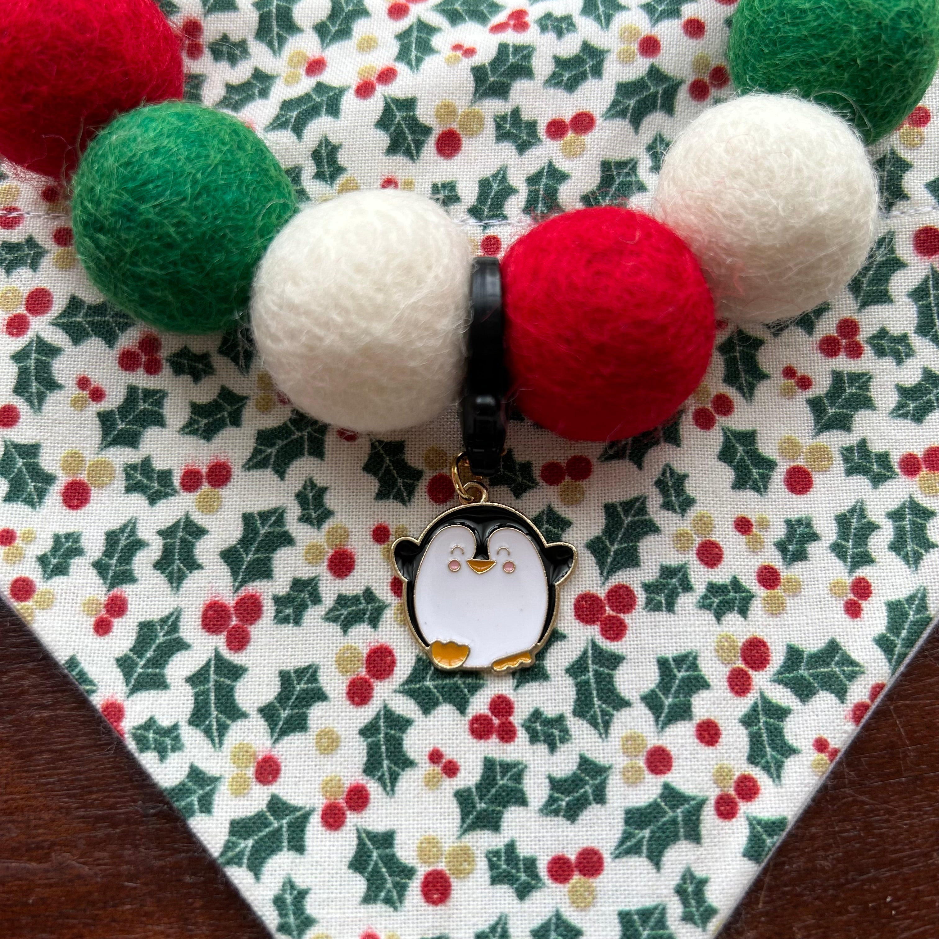Cute Penguin Christmas Charm