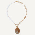 Collares de perlas modernos, Perla DELLA Drusa