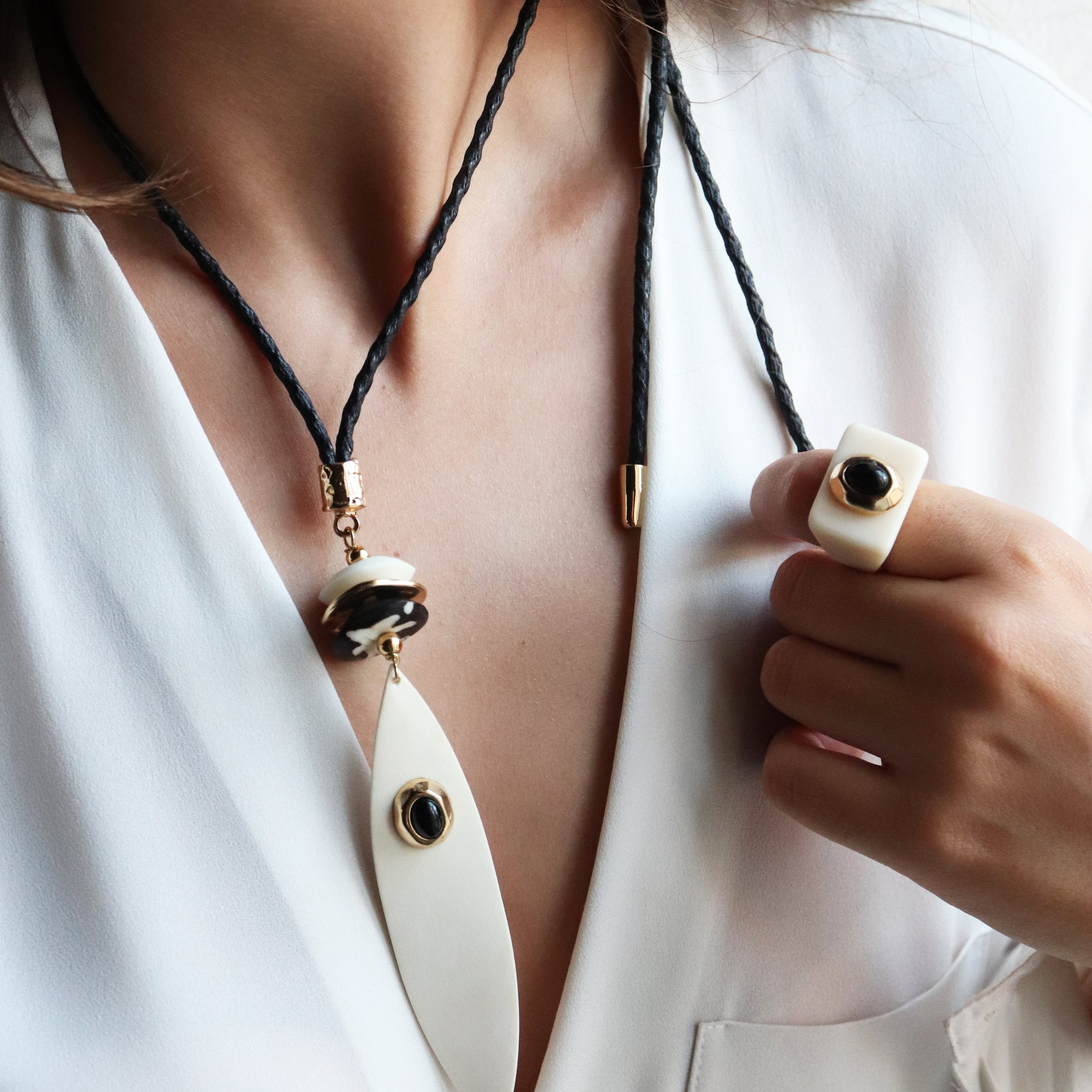 Collar largo SAIRA monsul