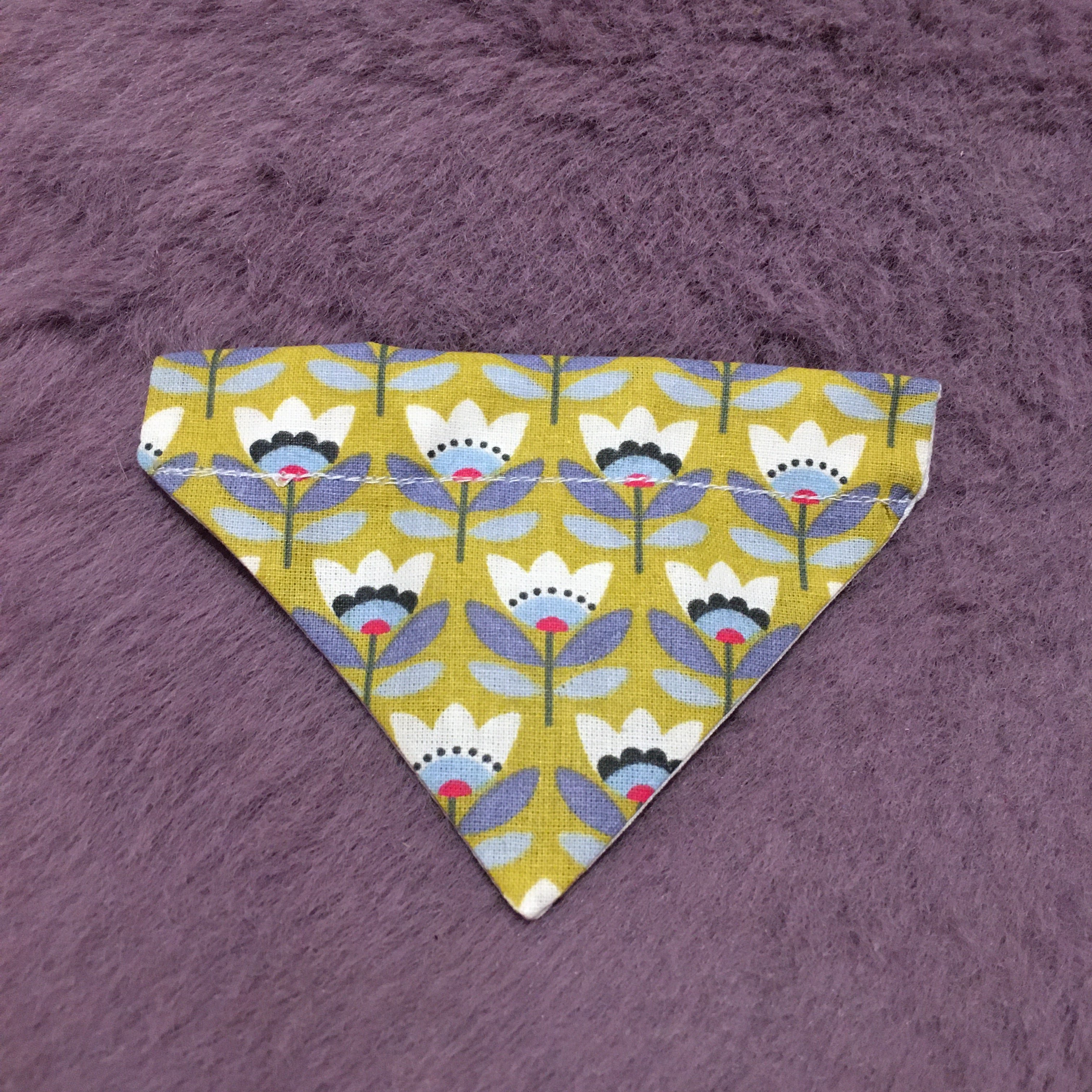 Paws to Smell the Flowers Dog Bandana - Slim Opening